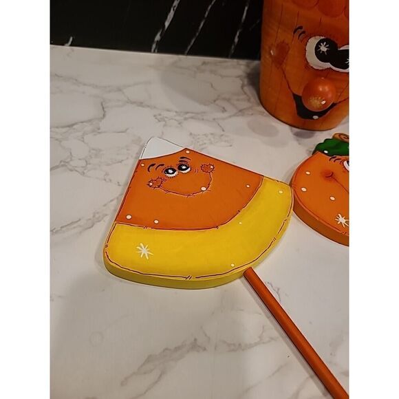 Hand Painted Wood Folk Art Ghost Pumpkin Candy Corn 3D Planter Décor Halloween - Picture 10 of 11